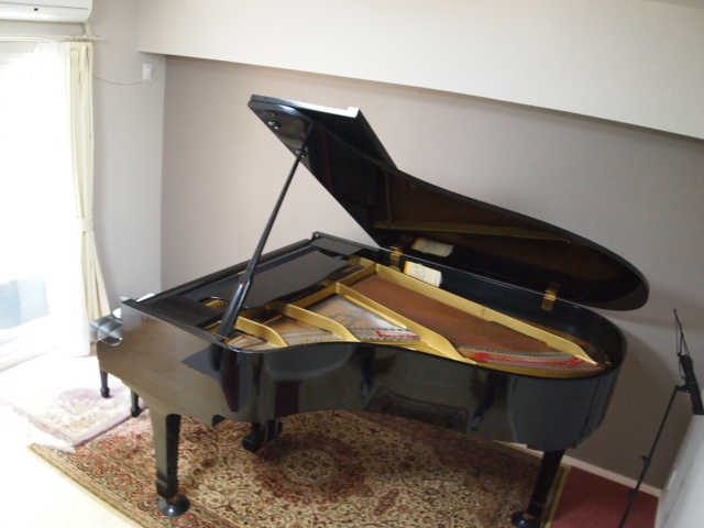 YAMAHA製グランドピアノ G5E/ピアノサロン自由が丘